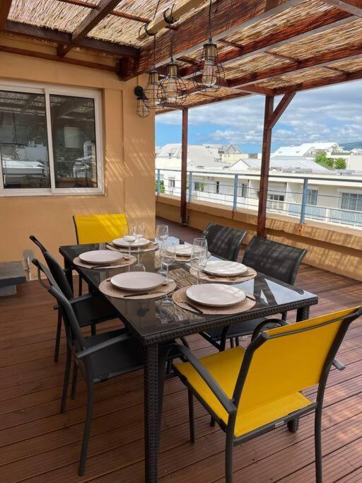 Rare ! Spacieux T3 En Roof-Top Au Barachois - 2 Ch Climatisees - 6 Couchages - Proche Aeroport Saint-Denis Exterior foto
